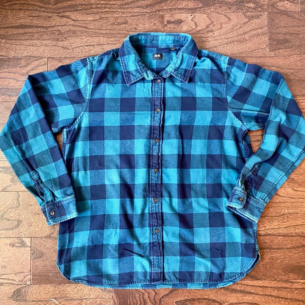 Uniqlo Top Flannel Button Down Shirt Blue Green Teal Plaid Buffalo Check Size M
